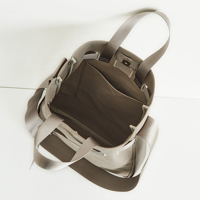 パリテイストの軽量A4トート|マルゴ