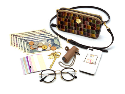 アミュレット?ヴィトロ/アンティークルビー