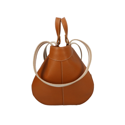 形を変える2wayバッグ／バタフライ