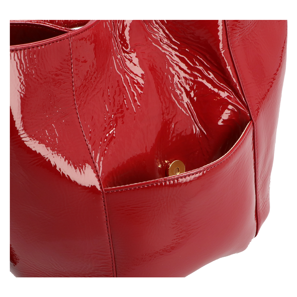 キャンディ｜撥水エナメルの超軽量ワンマイルバッグ