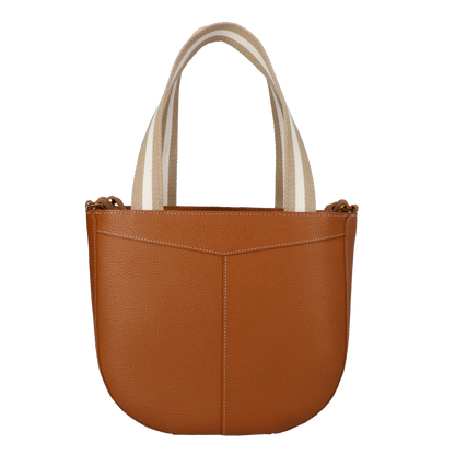 形を変える2wayバッグ／バタフライ