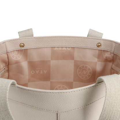 形を変える2wayバッグ／バタフライ?ヴィトロ