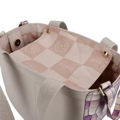 形を変える2wayバッグ／バタフライ?ヴィトロ