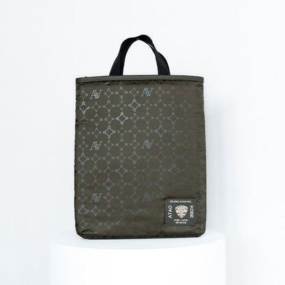 無駄なものを削ぎ落とした 超軽量PCケース