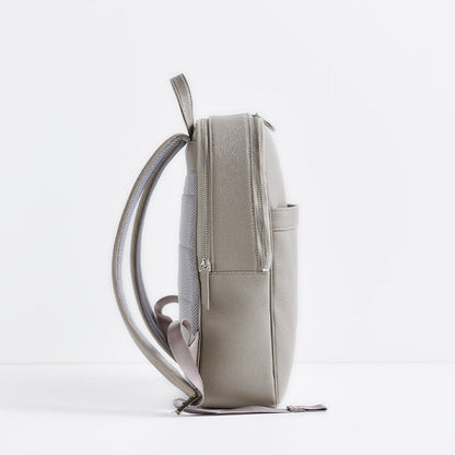 防水ビジネスリュック｜(ソウ)｜便利な機能が満載！