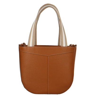 形を変える2wayバッグ／バタフライ