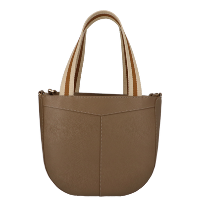 形を変える2wayバッグ／バタフライ